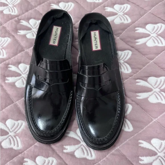 Hunter Black Patent Penny Loafers - Women’s Slip-On Mules - Picture 3 of 3